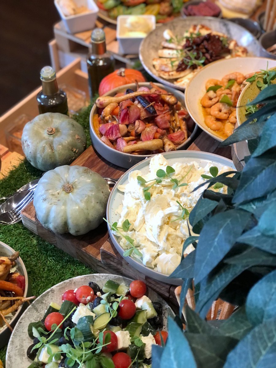 Grazing table available to pre order in the bar …