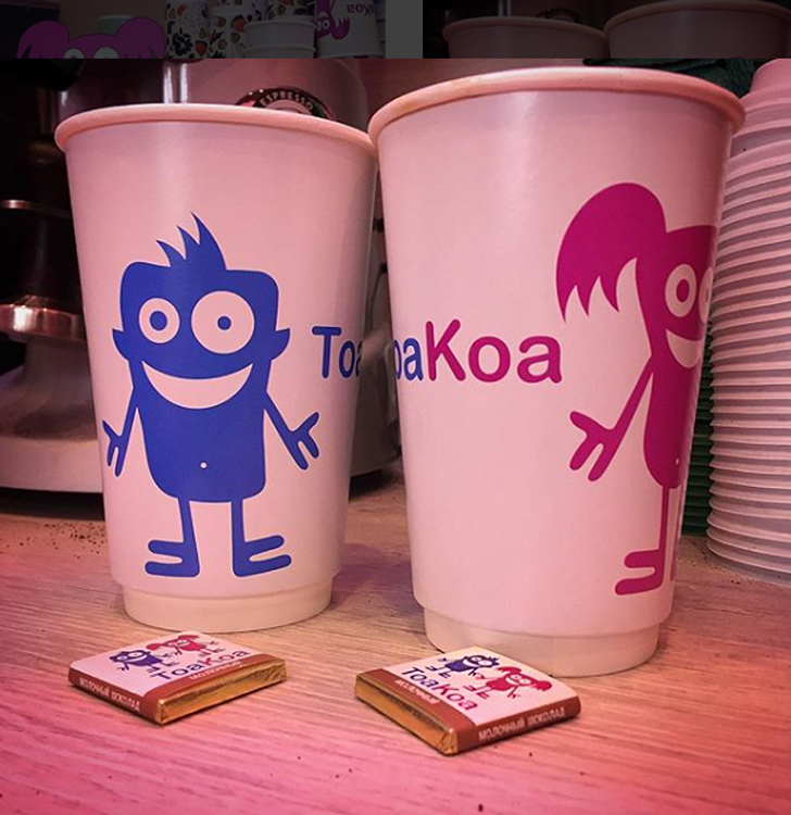Toa_Koa's tweet photo. А ещё на Никитском бульваре дом 5 (м. Арбатская), у нас есть замечательное окошко "КОФЕ с собой". Приходите пробовать.))
#ТоаКоа #coffee #toakoacoffee #кофессобой #никитскийбульвар #капучино #раф #кофе #тоакоа #funny #улица #девушки #корндог #этовкусно https://t.co/jarGgRrEBX