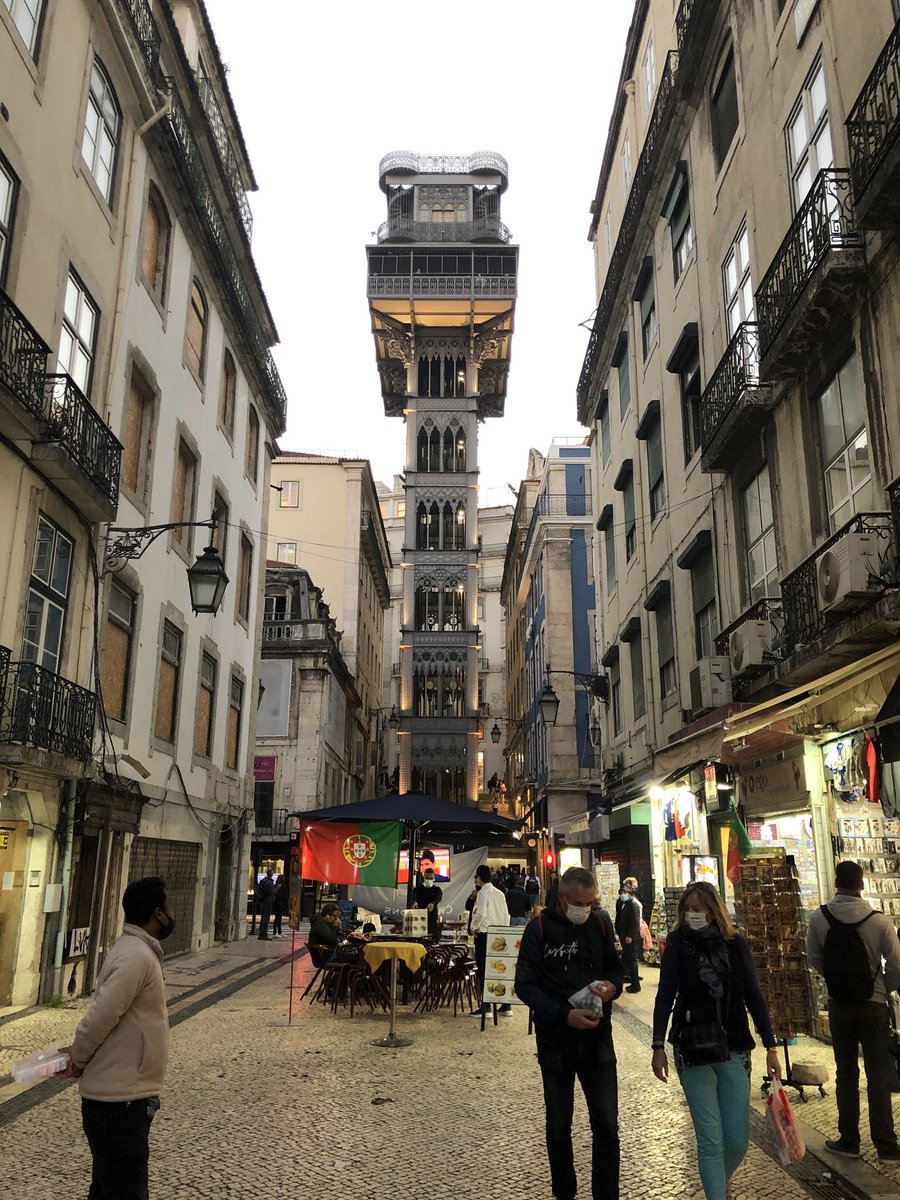 MilanGaba's tweet image. S covidem to jde i jinak, tady tak nejak normalne #loveportugal #pixiecrewglobal #travelagain #hatekiwi