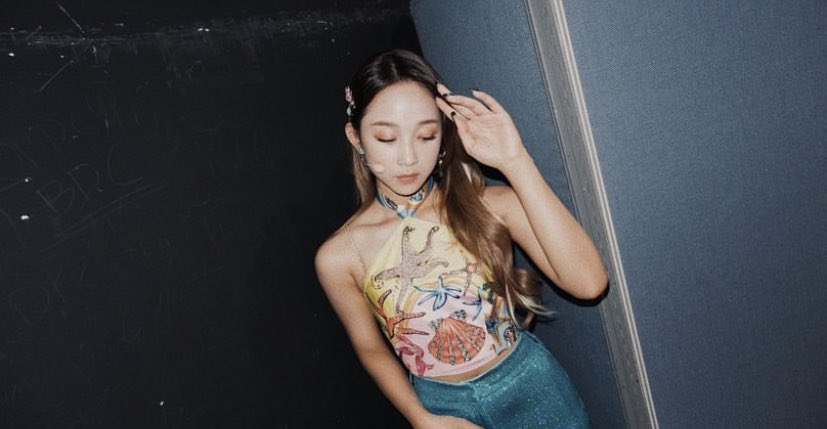 jinnyw1sh's tweet photo. [IG] dita’s update:

“[#DITA] I had fun doing a lot of this and that yesterday, did lokeys watch it? Hihi and.. as expected, these are photos taken by photographer léa~~ gotta upload a lot in the future too 🖤” https://t.co/dZuWVvHE2o