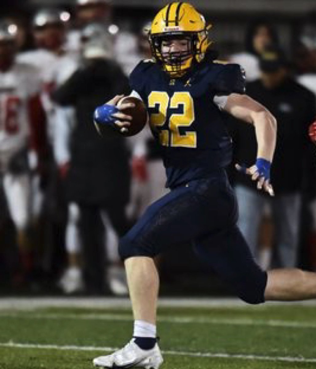 neohiohsfb's tweet photo. Must see players in Round 2
🌠🌠🌠🌠🌠🌠🌠🌠🌠🌠🌠🌠🌠
2022 RB
Marty Lenehan
@LenehanMarty 
Cleveland St. Ignatius Wildcats
📸https://t.co/c7qEdv36LL https://t.co/gdtE2Qc5jy