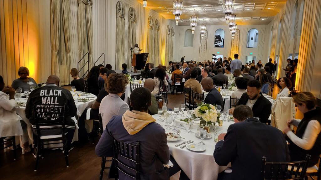 atentocapital's tweet image. Welcoming all the guest of @BuildinTulsa’s #BlackVentureSummit to Tulsa. 
This is history in the making!!#BuildInTulsa #blackventuresummit21 #beatento #Blackwallstreet