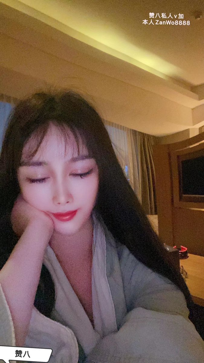 WaWa5208's tweet photo. 给我点个赞，我会更有动力拍视频拍照片，给大家呈现我自己！ https://t.co/TAQfJoxGau