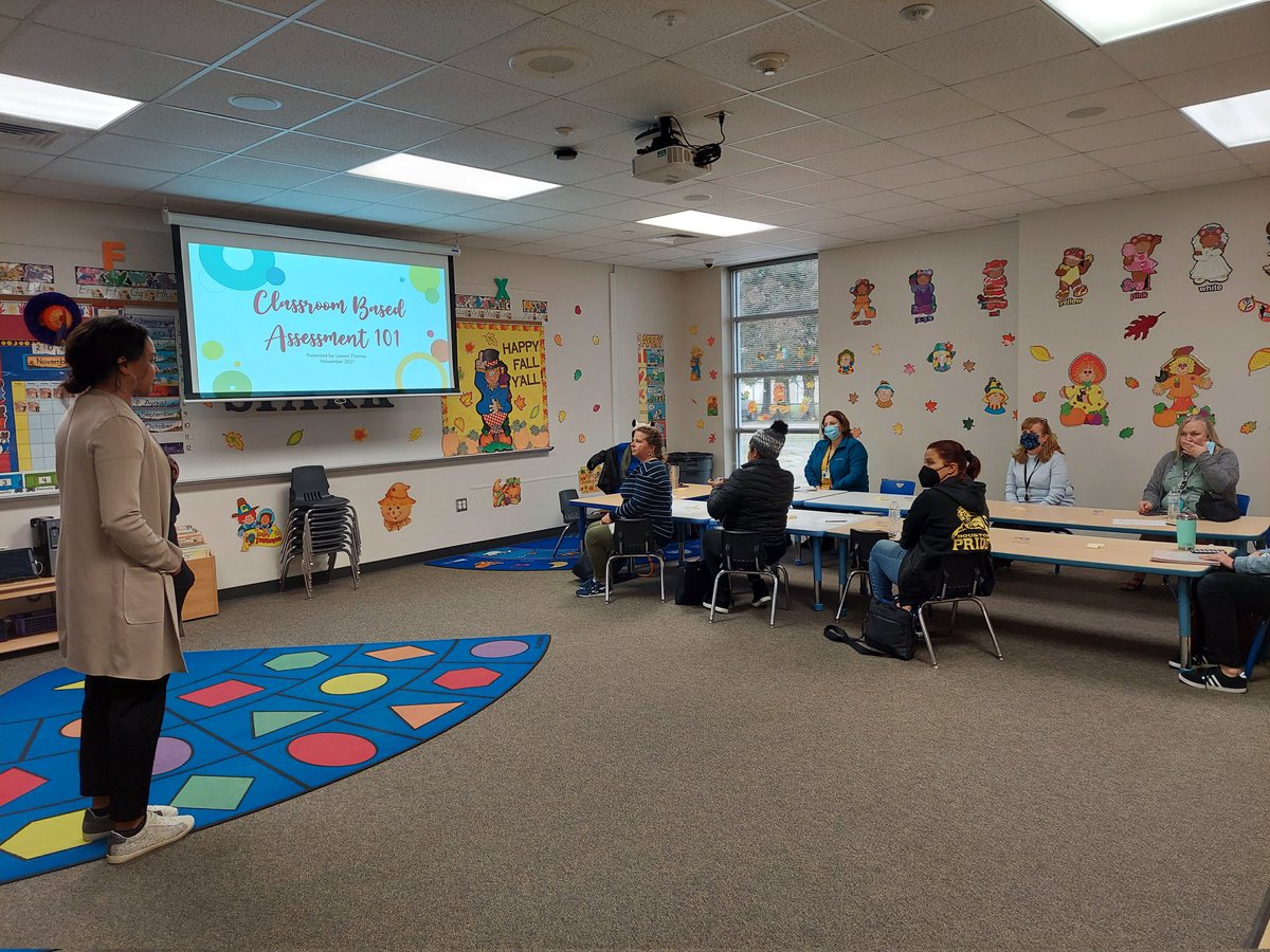 Barela_ECE's tweet photo. It's always a great afternoon when I get to assist @LEThomas_ECE with a fun @HumbleISD_PREK #PDforNewTeachers! ๐ธ๐พ
@HumbleISD @HumbleISD_PL
#ClassroomAssessment โ
#ObjectiveNotSubjective https://t.co/VXNs3ZoQBi