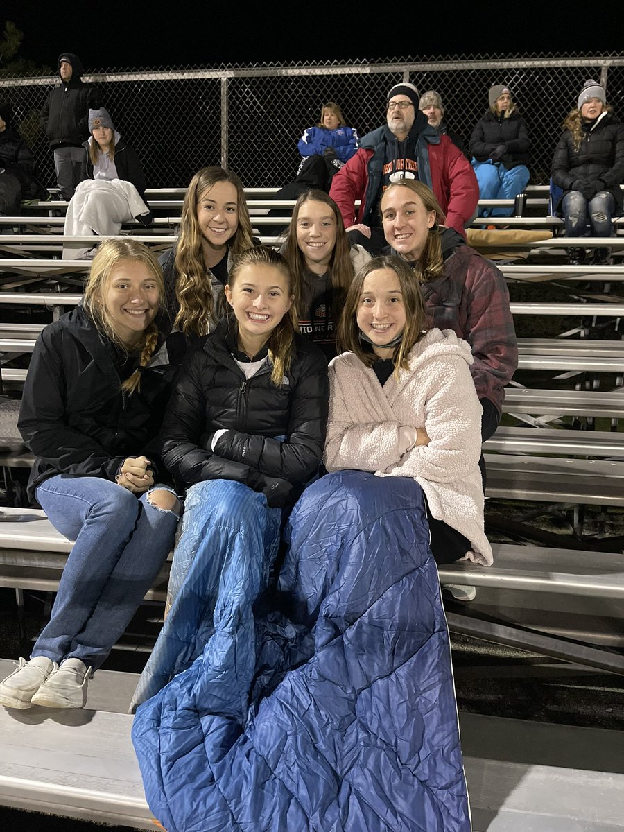 onu womens t&amp;f <a href="/DOCMausXCTRK/">Jason Maus</a> cheering on <a href="/ONUWS_BAC/">Ohio Northern Women’s Soccer</a> bears against Capital #LehrCup #BearsSupportingBears 🧡