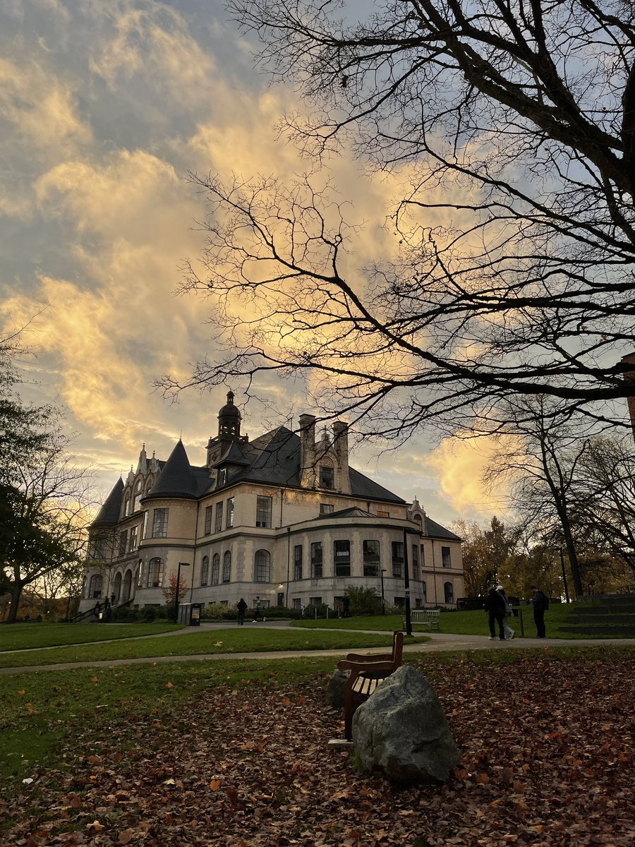 leo_edw's tweet photo. Today’s sunset 🤩 https://t.co/3bIWwrJdTa