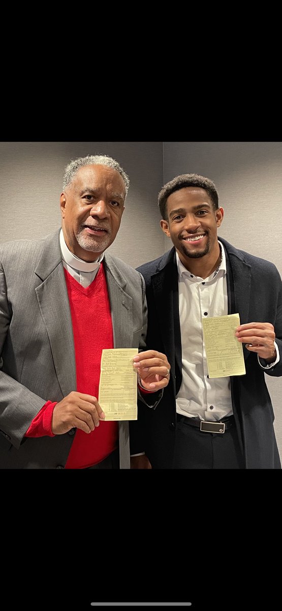 drtminor's tweet photo. With Shawn Braxton showing arrest tickets from the White House demonstration for voting rights https://t.co/dOakMmsDot