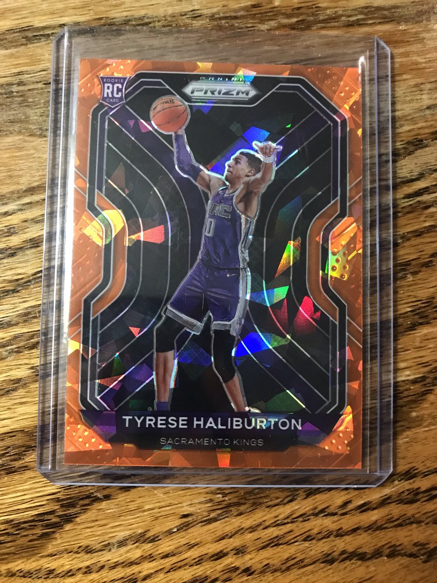 Jackscards22's tweet image. 🔥Giveaway🔥

Winner revives this beautiful Tyrese Halliburton Orange Cracked Ice!

Rules to enter:
1. Follow me
2. Retweet this tweet
3. Tag a friend 

Giving away at 3,000 followers!

$1
@HobbyConnector