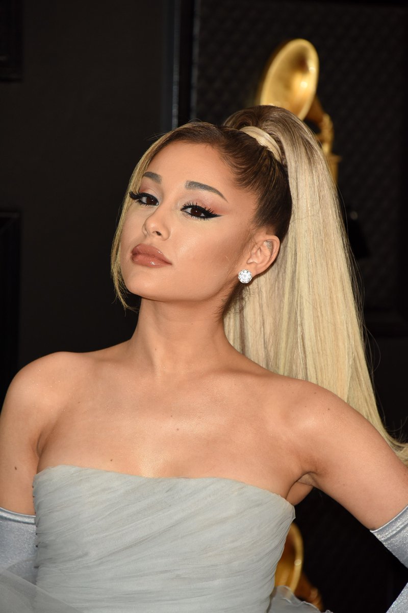 Variety's tweet photo. Ariana Grande and Cynthia Erivo are soon to be defying gravity in director Jon M. Chu’s big-screen adaptation of #Wicked, the Tony-winning musical. https://t.co/Qbc7Y8dIVe https://t.co/YAidP3rt5J