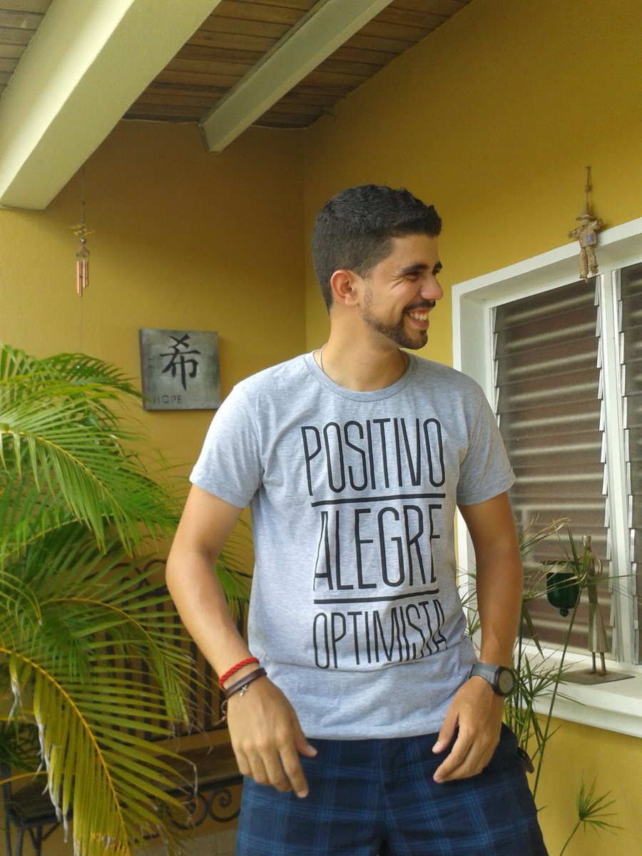 Jueves de #TBT recordando ando
Positivo, Alegre y Optimista #VacilaySonrie