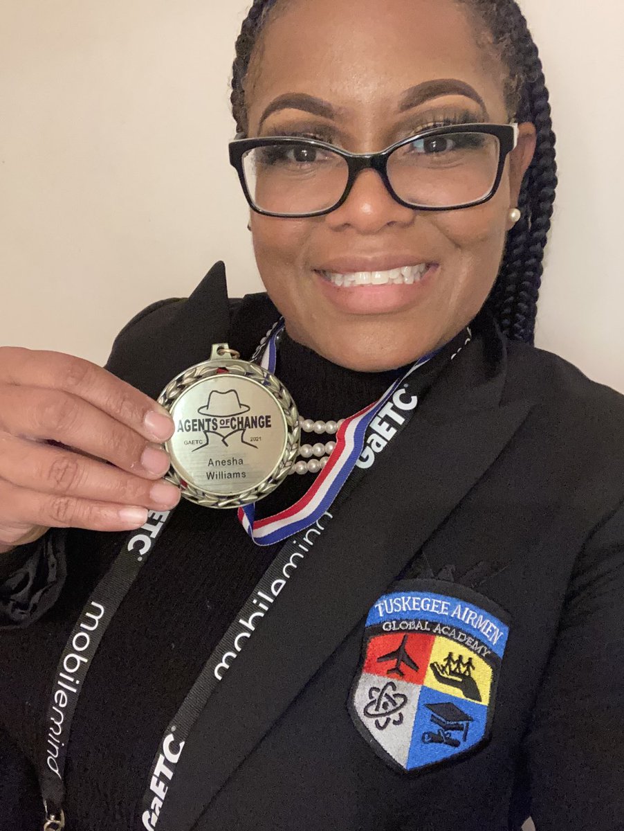 anesha_williams's tweet image. I enjoyed visiting the exhibits ⁦⁦@GaETConf⁩ Special thanks to #presentationsolutions.com for the beautiful medal. #goodinvestment #everylovesmedals ⁦@APSTAGAcademy⁩ ⁦@TAGThinkTank⁩
