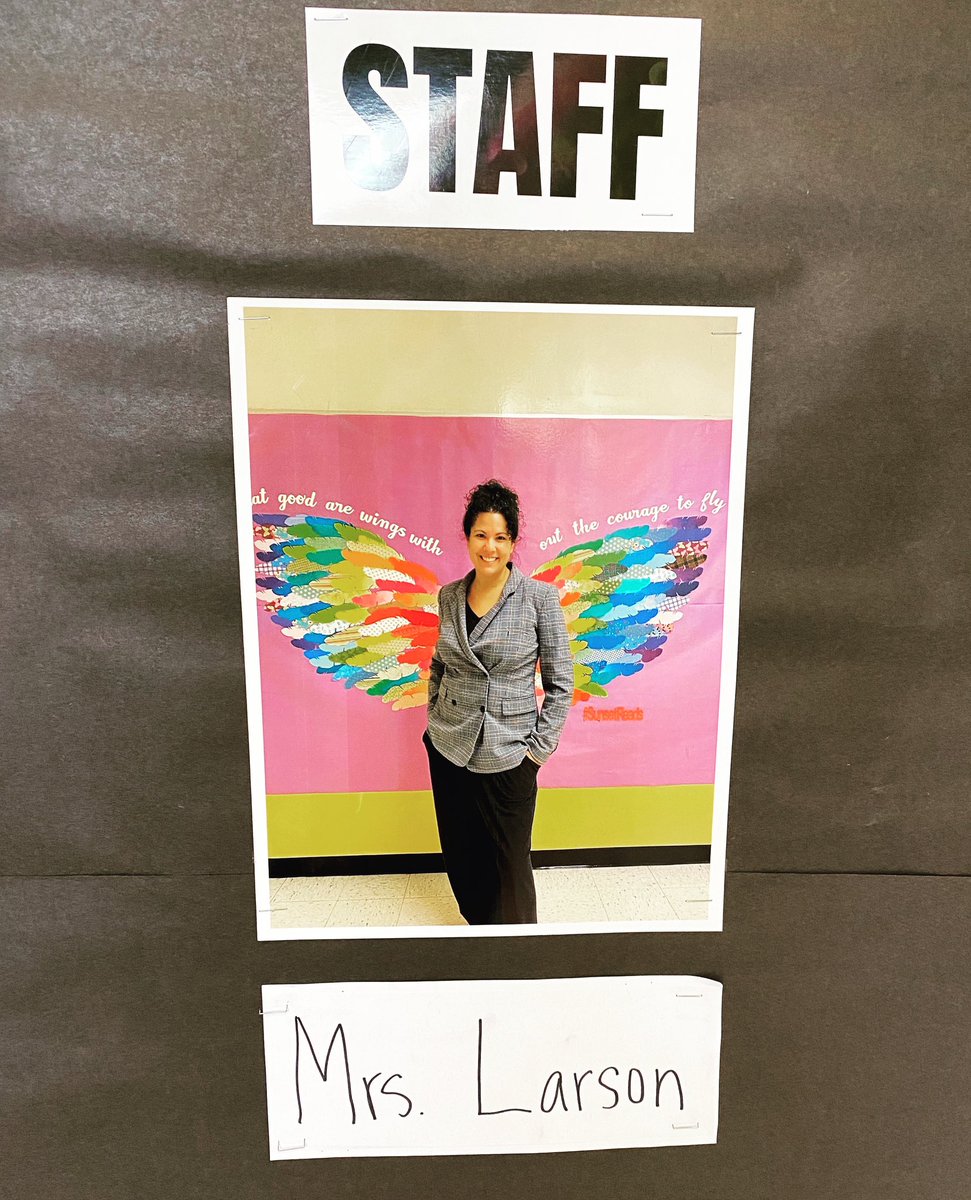 SunsetLarson's tweet photo. My new claim to fame โบ๏ธ
*Cool background credit to our amazing librarian @SunsetReads #ApolloOfTheWeek #goapollos๐ https://t.co/XvSmFwNEEt