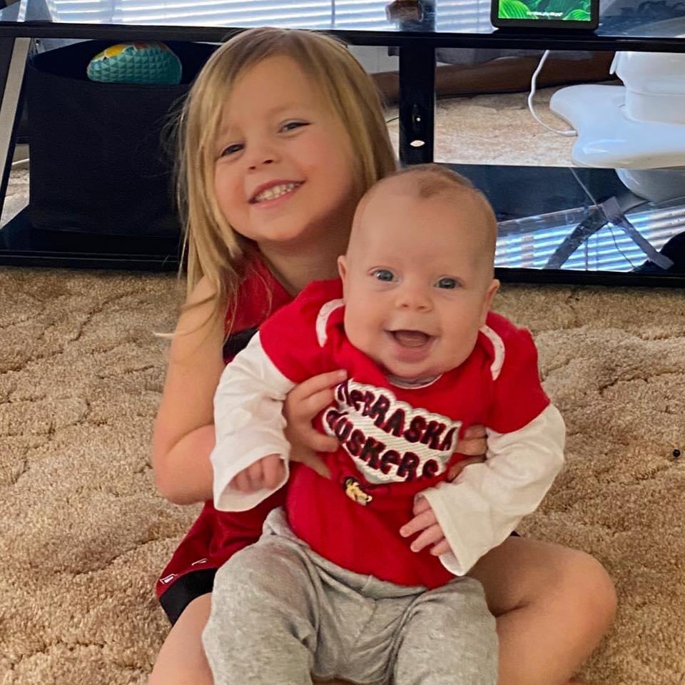 adam_oz's tweet photo. A couple #Huskers in the making? #BIGBLOCKPARTY https://t.co/GRF5wxFeSg