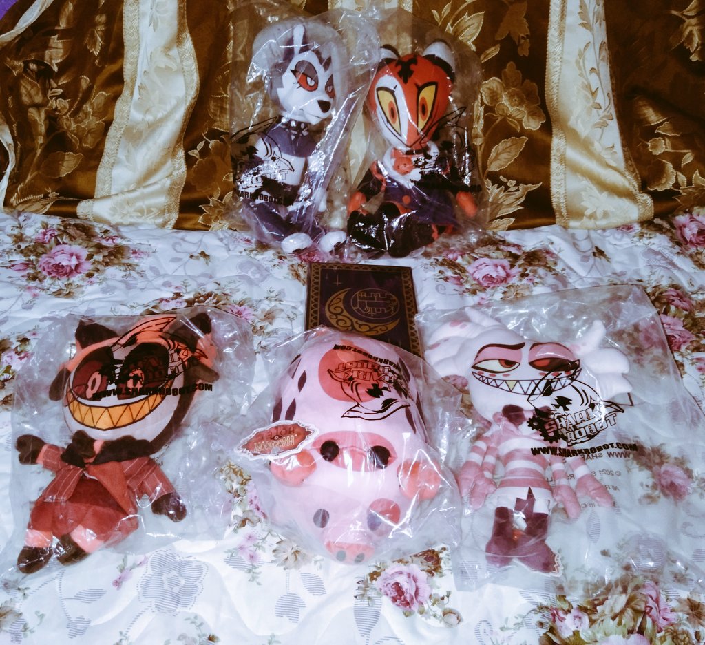 lauralinneth01's tweet photo. #vivziepop
Ya fui por mis bebés 💗💕💗💕💗
Están hermosos 🥰🤩🥰🤩
Gracias a la página #sharkrobotstore
#HelluvaBoss
#HazbinHotel
I already went for my babies
💗💕💗💕💗
They are beautiful 🥰🤩🥰🤩
Thanks to the Page #sharkrobotstore https://t.co/EHjY8oNg81