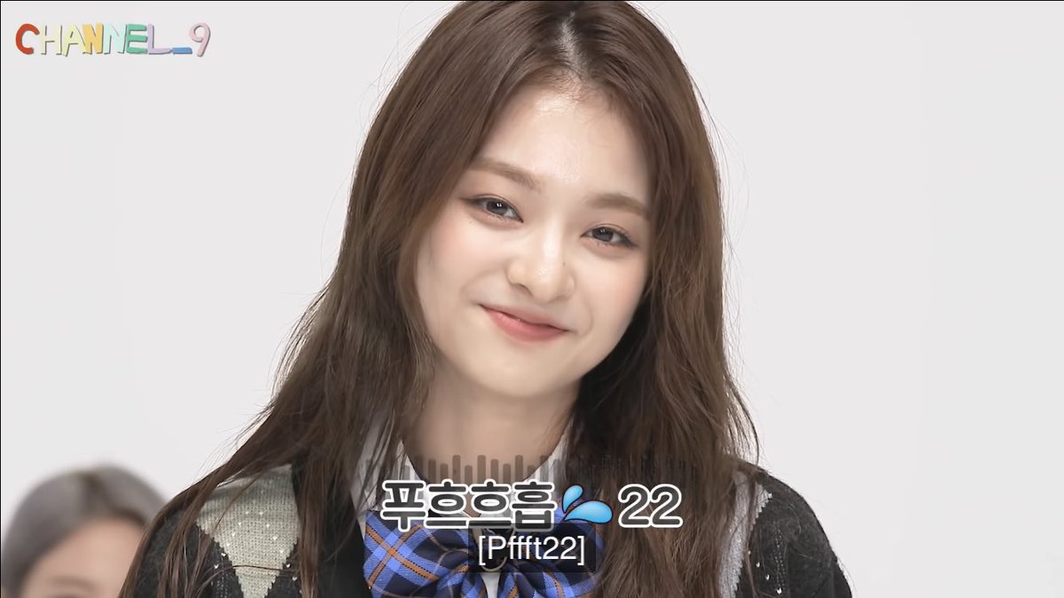 061lng's tweet photo. How to calm?
Nagyung is so pretty🥺💙

#fromis9 #fromis_9  #MAMA2021 #MAMAVOTE https://t.co/1ftemIZmz3