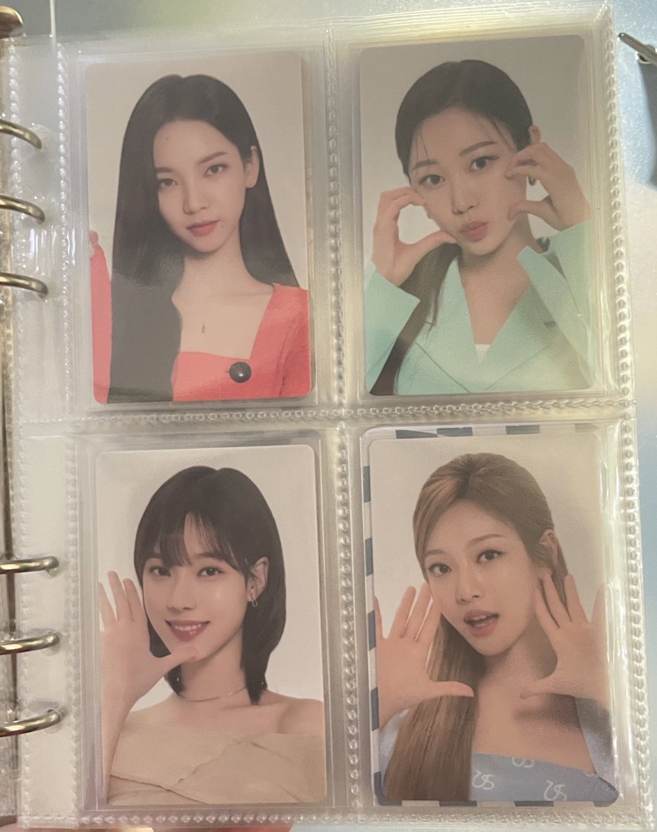 lemonadefps's tweet photo. this is your sign to collect ot4 aespa! 😌

thank you so much @yjeong_sales! sorry super kulit ko with following up. 🥺 it was packed so well and nakakatawa ‘yung freebies HAHAHA.

#from_jay https://t.co/r38gEOeJy3
