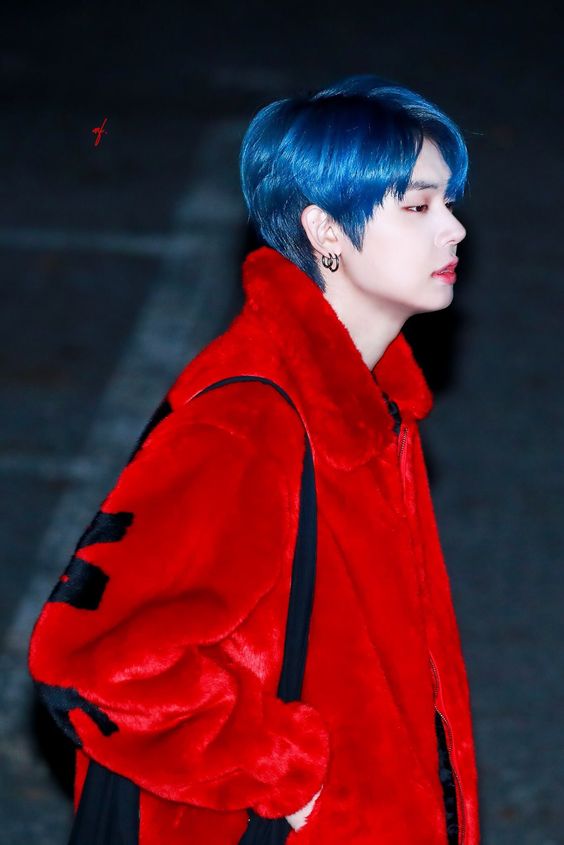 rccoronacion's tweet photo. ⠀
© 𝗿𝗼𝘀𝗮𝗶𝗻𝗴𝗹𝗲𝘀𝗮 𝖽𝗂𝖺𝗋𝗒'𝗌.
Por poco y me quedo en Grecia,
planeo dormir durante todo el
viaje.
#RSINCGR + #RSTRlP +#RSeeYouSoon https://t.co/k9sdNSxvEK