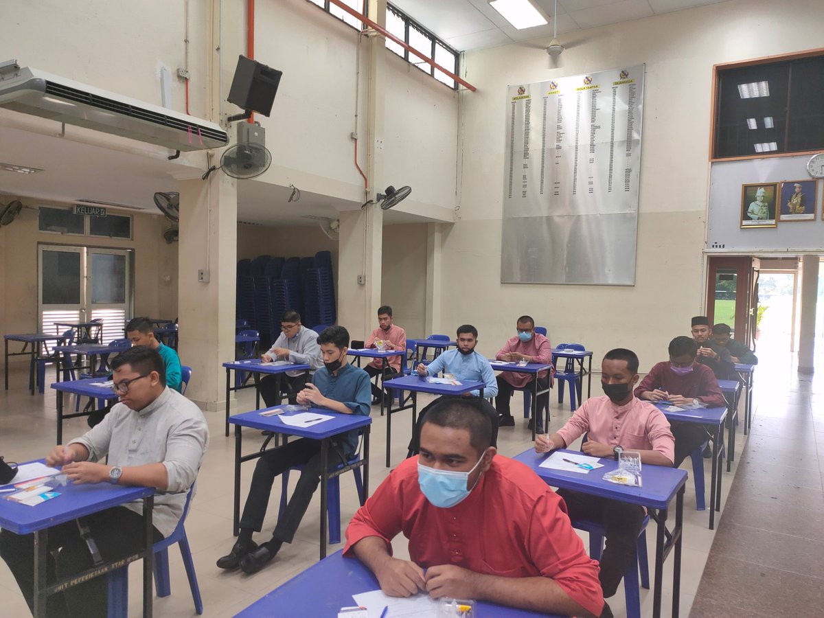 twtstaripoh's tweet photo. Ujian Kendiri Covid-19 kepada pelajar Tingkatan 5 untuk hari ke-6 berada di asrama. 

#savebubble
#staripoh https://t.co/ZNnzwoKlLU