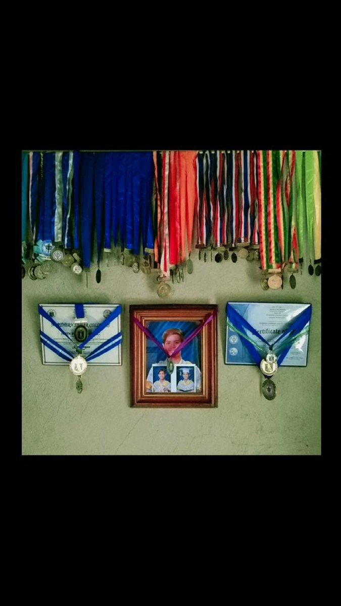 johnpauljaring's tweet photo. Saak pag titinukod saak mga achievements dire ak nalilipay, gin para isip ko kung hasta ba yana makakaya ko pa ak course:< https://t.co/TU7qJe6wMq