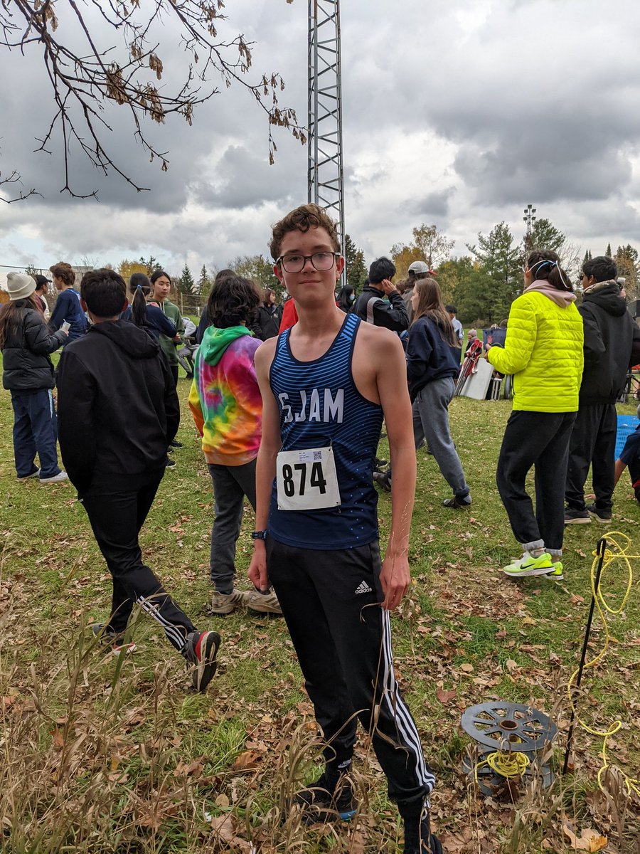 KellyFraserRuns's tweet photo. I love watching my boy run as much as I love running. ♥️ https://t.co/Ksgq8ozuLf