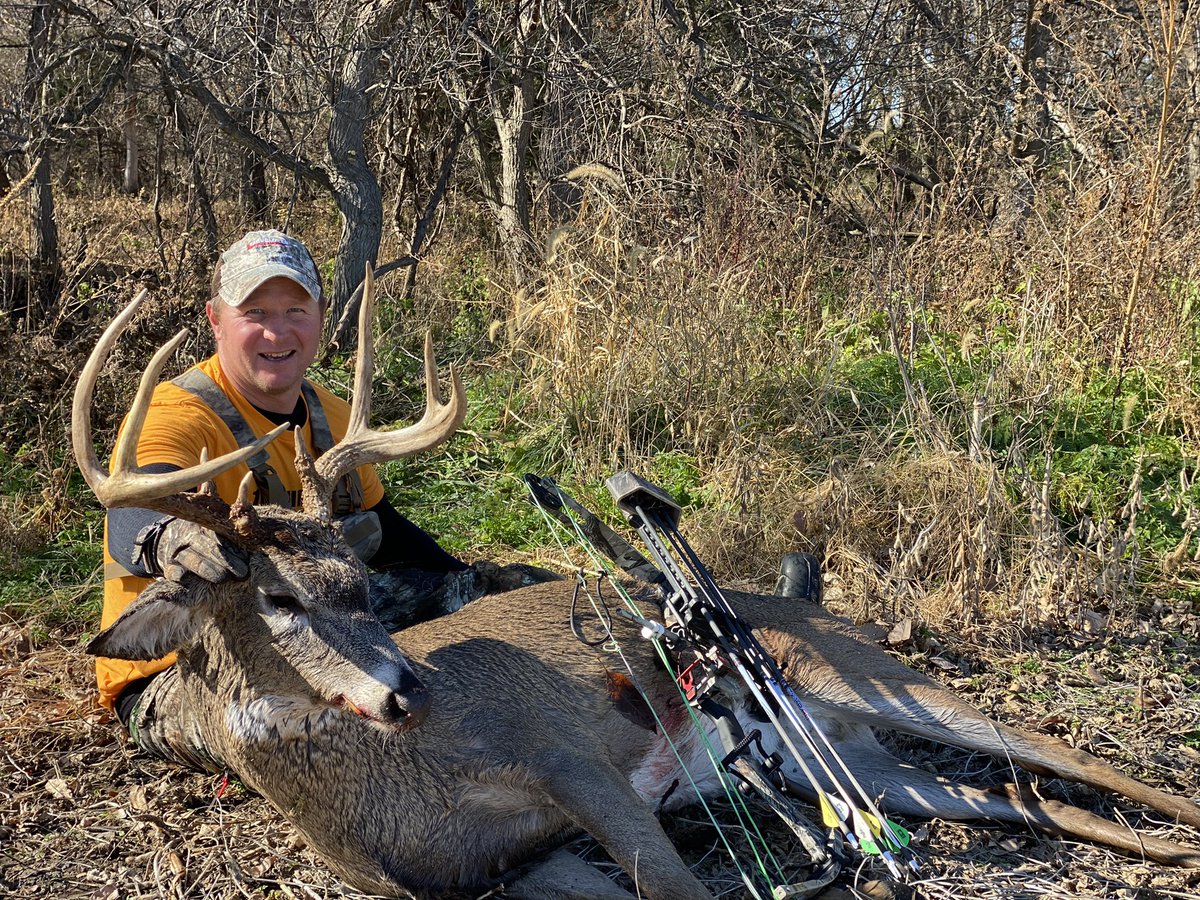 NXTLevelDeer's tweet photo. Here he is!!! Congratulations to co owner @Christensen33 on this stud 8 pt!!!! https://t.co/sPxEZThrfh