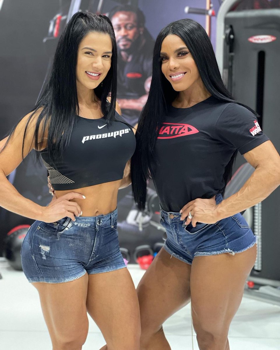 Con a hermosa <a href="/Yarishna/">Yarishna IFBB PRO</a> ❤️ Siempre muy amable 🌹❤️
<a href="/DubaiMuscleShow/">Dubai Muscle Show</a>
