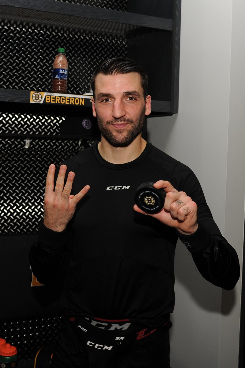 NHLBruins's tweet photo. Hey Patrice, how many'd you get tonight? https://t.co/lBufapn4py