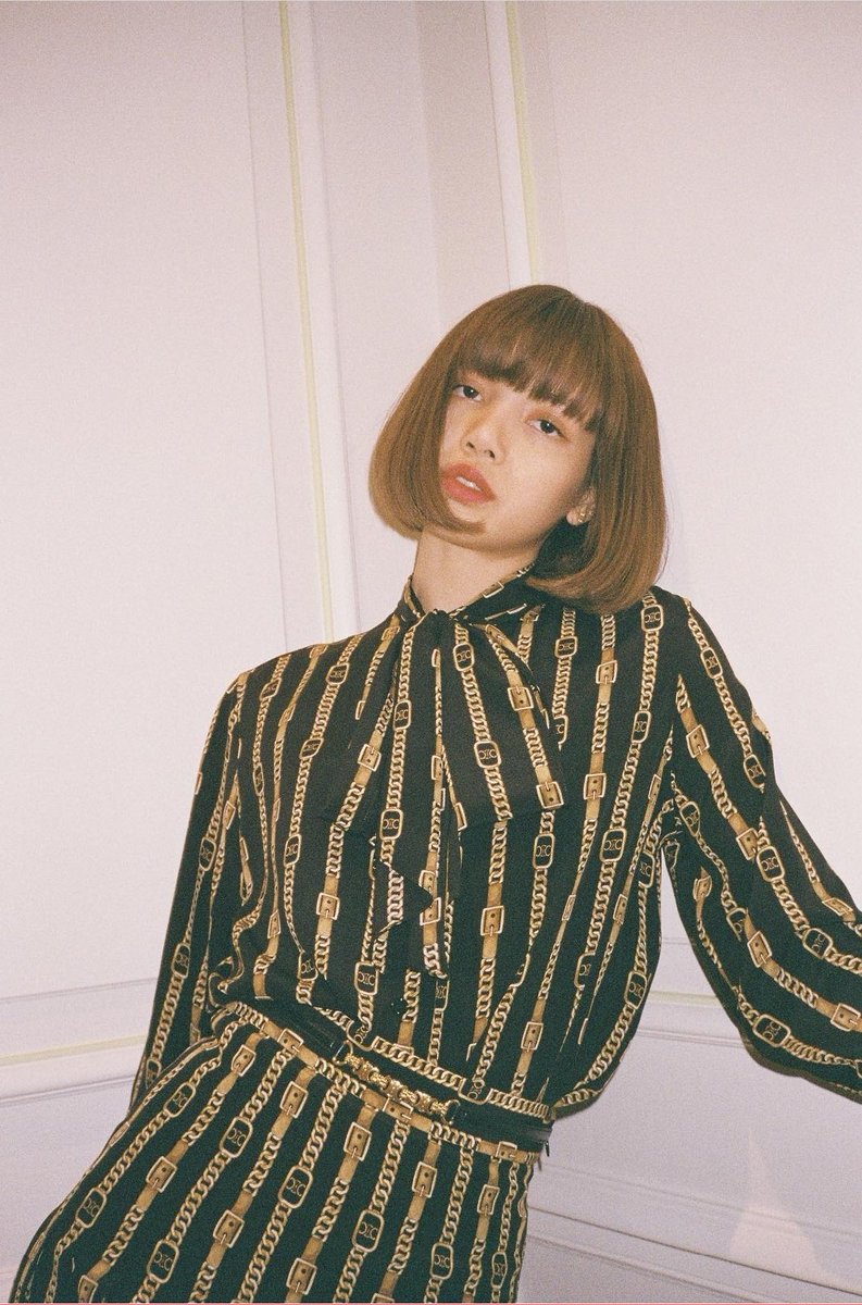 LiliesHome_'s tweet photo. [BRAND REPUTATION FOR LISA]

Retweet &amp; reply! 

블랙핑크 리사 최고의 여자 
블랙핑크 리사, 우리는 너를 너무 사랑해
블랙핑크 리사, 당신은 사랑을 받고 있습니다
블랙핑크 리사, 우리는 항상 당신을 자랑스럽게 생각합니다

블랙핑크 리사 #LISA #리사  #블랙핑크 #LALISA https://t.co/QppMV9xbVj