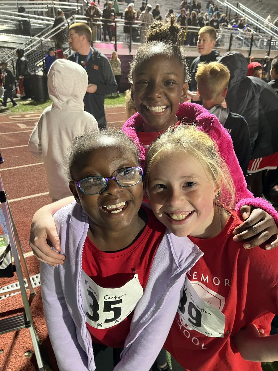 Gracemor Elementary Lions tweet media