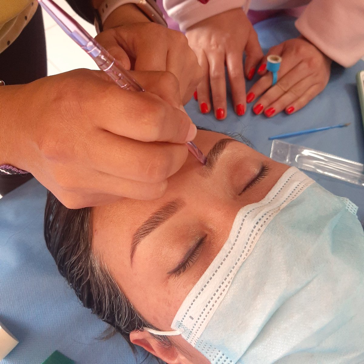 waxandlux's tweet photo. Ya contamos con el servicio de diseño de cejas HD....

Diseño + depilación + planchado o laminado de 320 a 190 pesos.
Diseño + depilación + planchado o laminado + pigmentación HD 420 a solo 290 pesos.
VALIDO DEL 5 AL 9 DE NOVIEMBRE https://t.co/FWi0OVR587