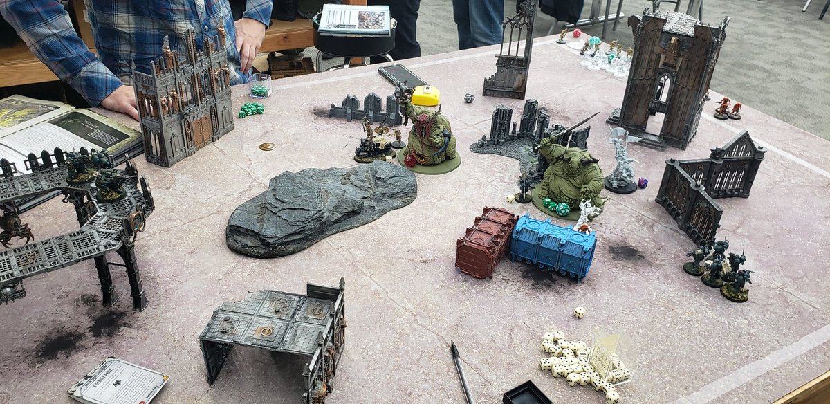 NatesPaints's tweet photo. Wooooo! Played my first game with the marine bois!

Lost horribly but eh these things happen. Had a ton of fun though 

#Warmongers #warhammercommunity #warhammer40k https://t.co/RmA7DryiR1