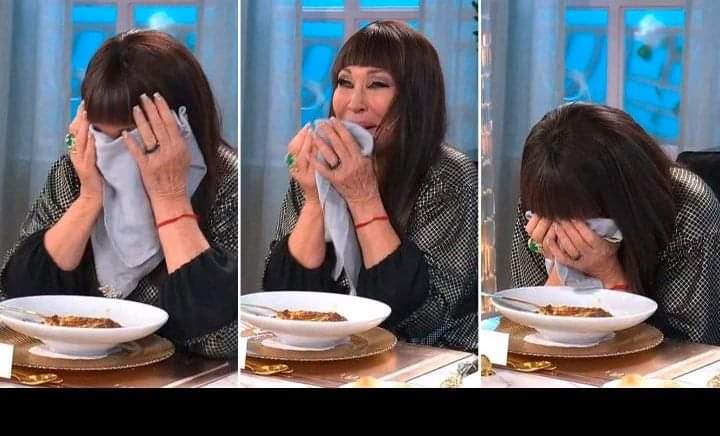 MarcelitoOK's tweet photo. Se le salió toda la mermelada a la Emiliana #BakeOffArgentina https://t.co/Tm76FAh9KR