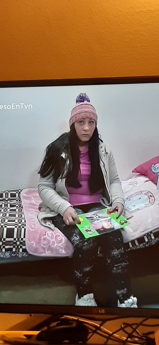 Carolin00969397's tweet photo. Encontre tan corto el capitulo 😥 y la cara de santa de la jaque me impacta 😆 #MeaCulpaElRegreso https://t.co/9NYG17K8GF