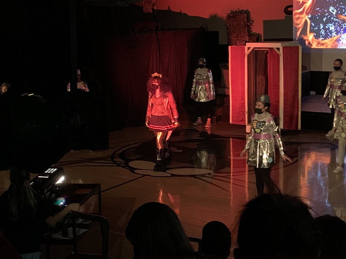 CarmodyMiddle's tweet photo. It’s great to having live performances again. Huge shoutout to The Carmody Middle School theatre group performing “We Will Rock You”. #teamjeffco #jeffcobettertogether https://t.co/eBKon6aMTg