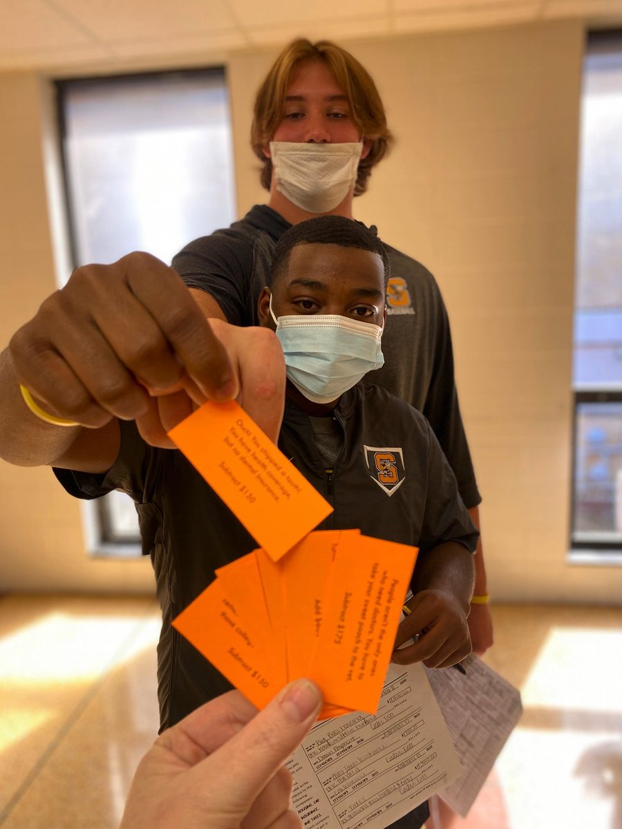 Ms. Paes tweet media