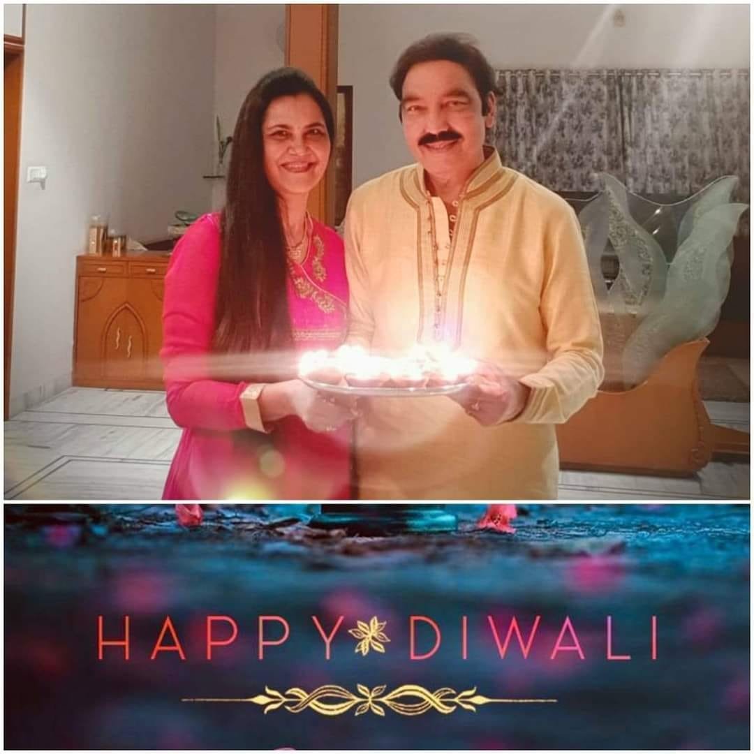 SKGoldRecipes's tweet photo. दीपोत्सव की हार्दिक शुभकामनाएं 🙏🏻✨🪔🎇
#HappyDiwali  #शुभदिवाली https://t.co/h9YVdl5YQ4