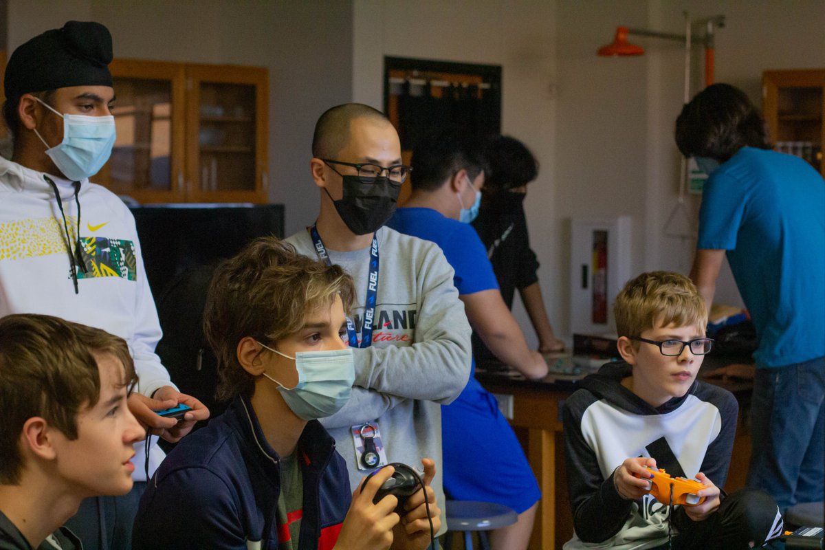 Game Night was a blast! It was so nice having it again after so long. #LibertyLearns #OurFISDStory #Esports <a href="/ChrisDHam/">Chris Ham</a>