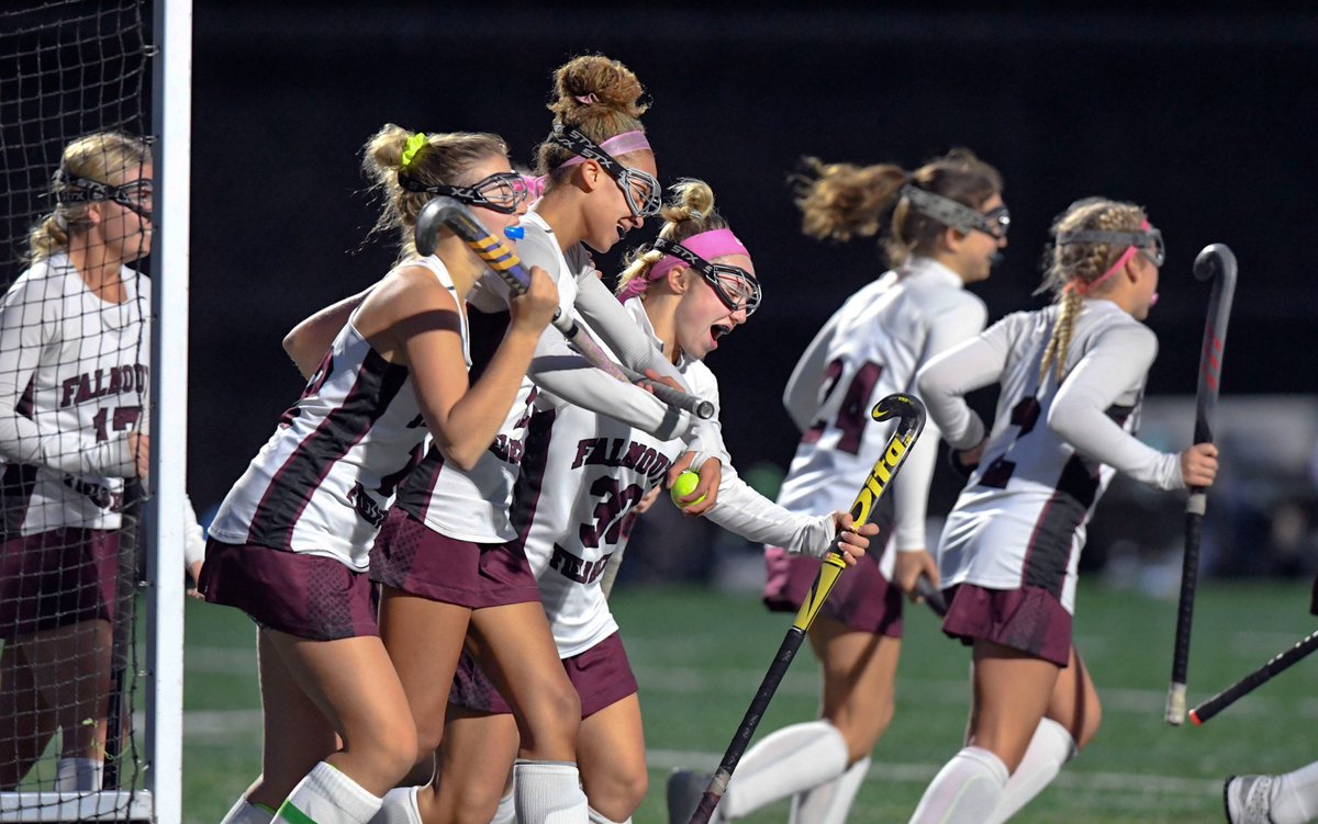 <a href="/FHSClippers/">Falmouth High School, MA</a> defeat <a href="/MHShornets/">Mansfield High</a> 2-0 in #MIAA first round #tournament #FieldHockey <a href="/capecodtimes/">Cape Cod Times</a> <a href="/sportsCCT/">Cape Cod Times sports</a> photo gallery: capecodtimes.com/picture-galler…
