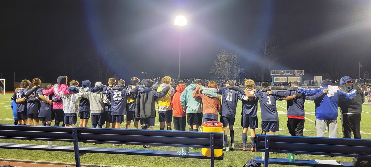 athtrainerSBRHS's tweet photo. If you missed tonights game: It was amazing from start to end. Congrats boys!! https://t.co/w23bnXzWye