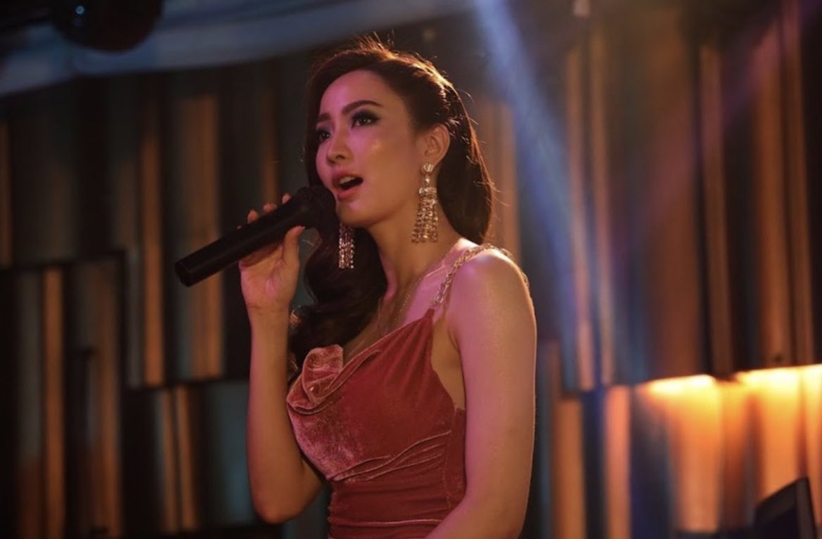 taewaewwboth's tweet image. หัวใจไม่ได้มีไว้แจก อยากได้ก็เอาใจมาแลกซิคะ #เกมล่าทรชน #Gameofoutlaws  #taewaew_natapohn #แต้วณฐพร