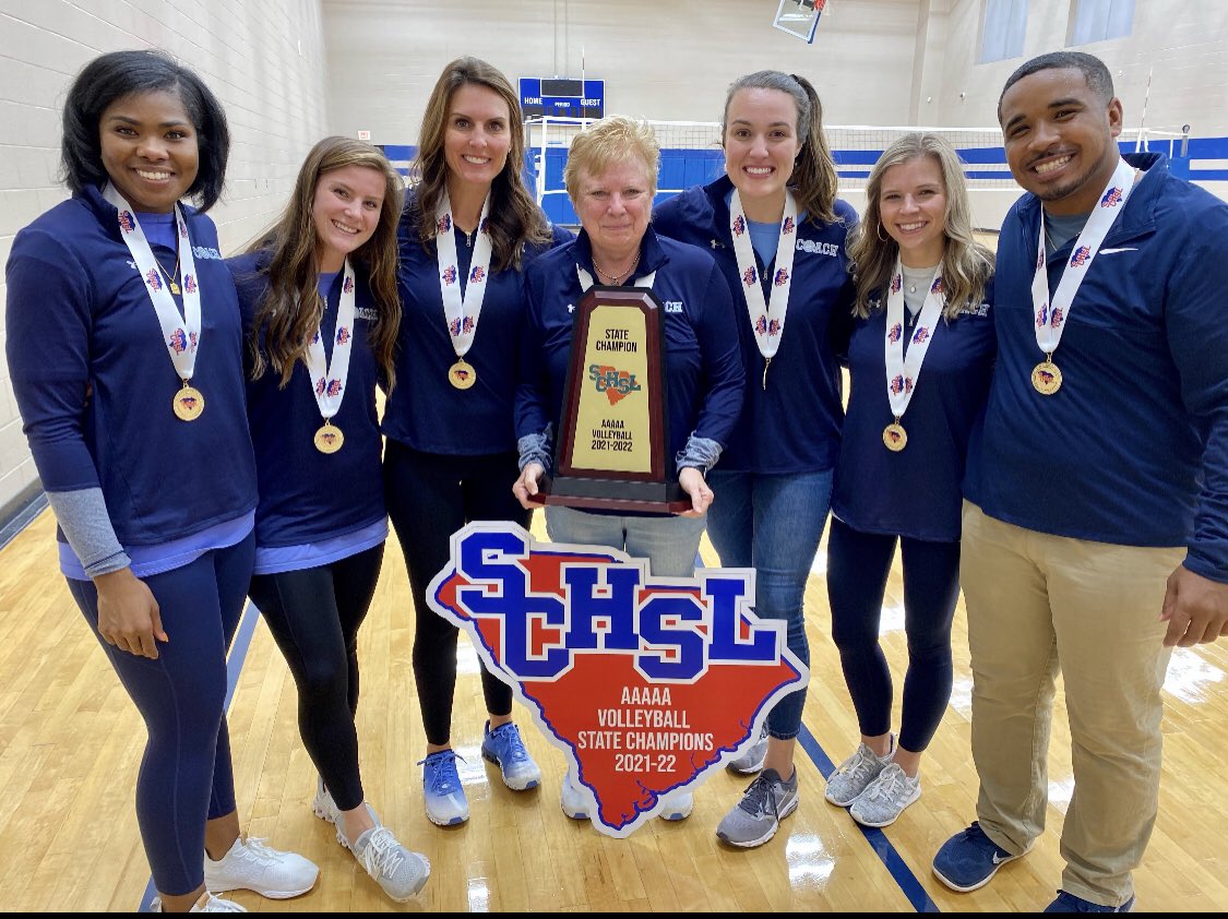 DormanVB's tweet photo. THE 2021 5A STATE CHAMPIONS 🏆 💍 https://t.co/EO9NmqzZcQ
