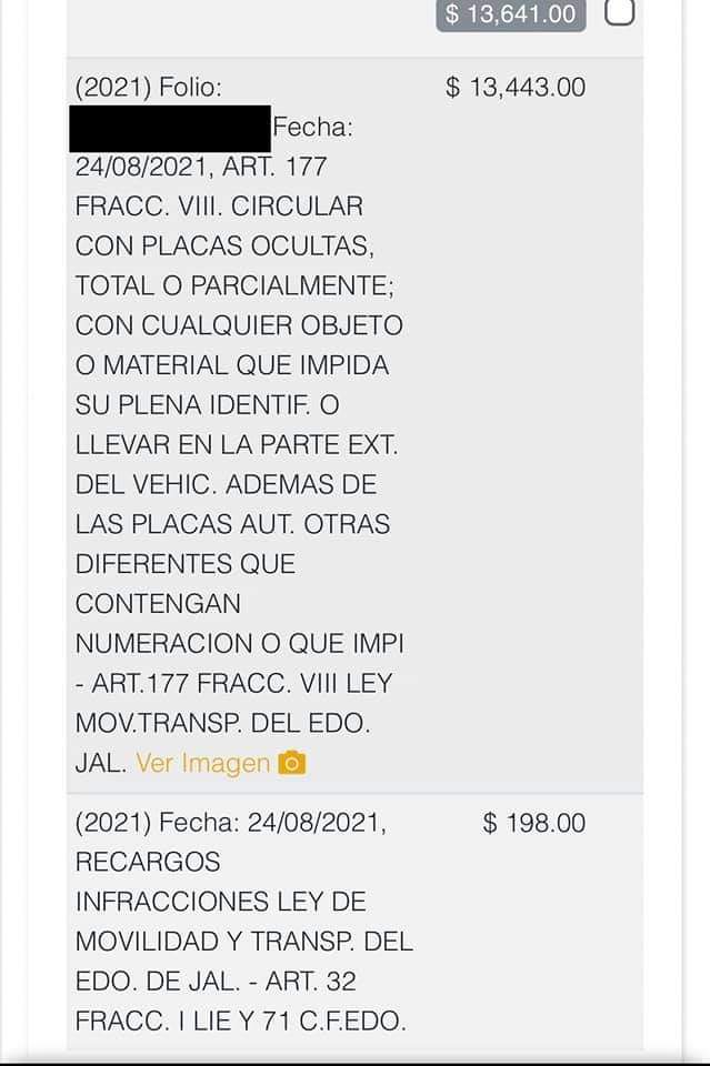 AlertaGDL's tweet photo. 💰Multa de $13,000 por usar portaplacas, AUNQUE LAS PLACAS SÍ SE VEAN!
Es una exageración que por no verse el Estado que emite las placas, infraccionen y se lleven el vehículo al corralón.
⚠️ No lo permitamos 
❌ Mal Alfaro!
🚫 Mal Movimiento Ciudadano https://t.co/q0DNWcdBWT