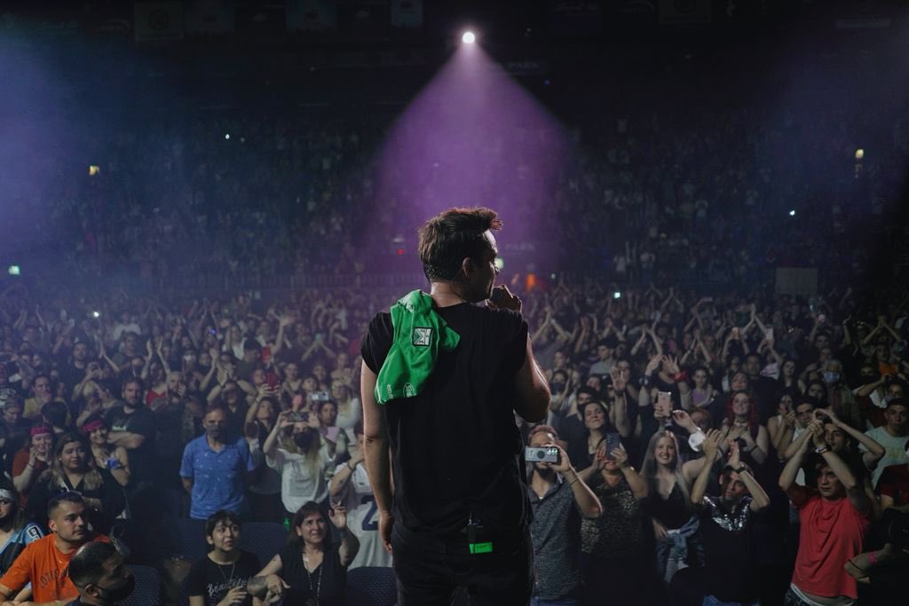 CHANOTB's tweet photo. Gracias x tenerme tan adentro su corazón. 
Voy a seguir aprendiendo de ustedes. 
Voy a seguir dejando el alma. https://t.co/kf1bm4uAHt