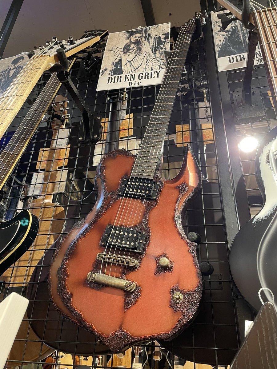 DIR EN GREY Dieモデル ESP D-DR -Rusted- 入荷。 ご本人直筆の