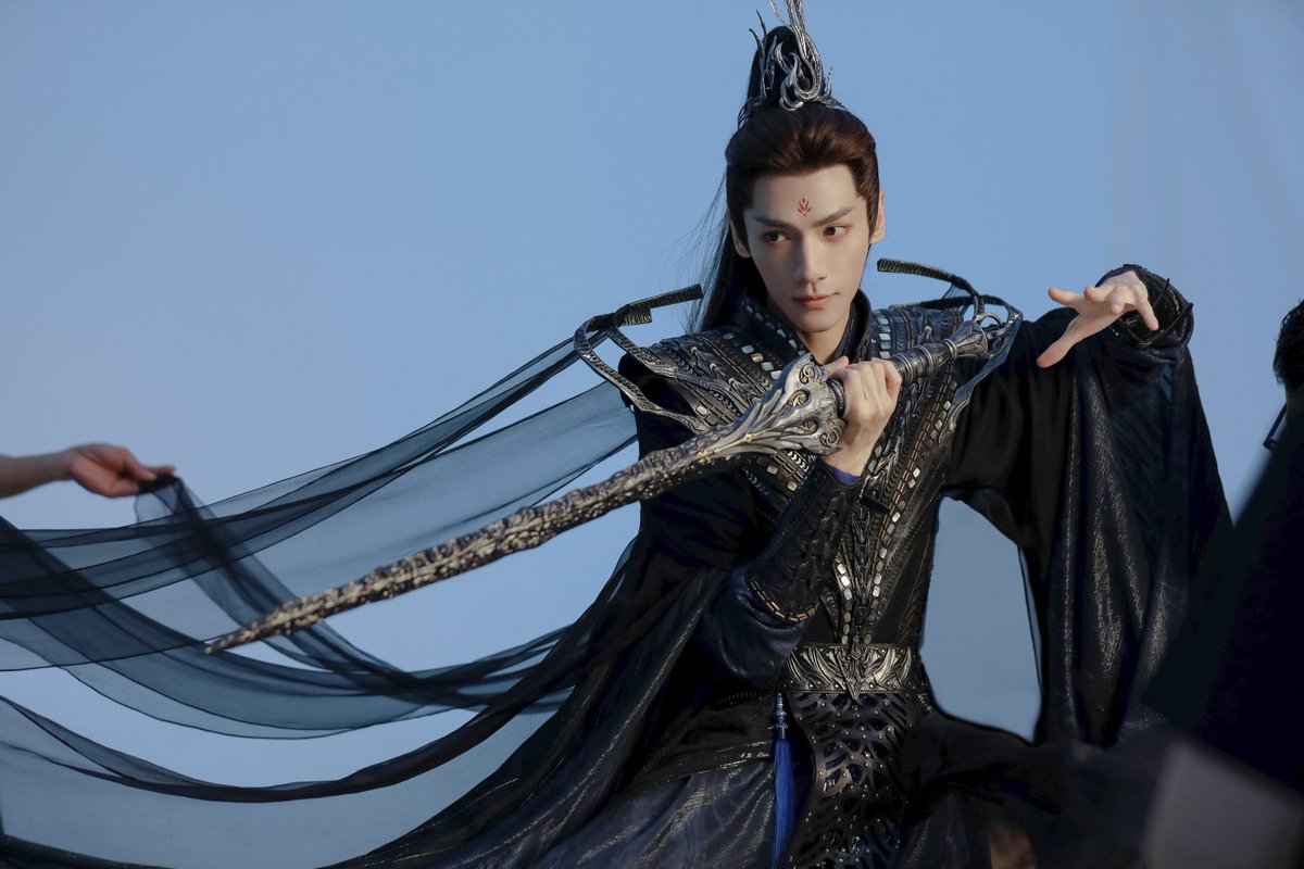 светлый пепел луны дорама ло юнь си. тантай цзинь светлый пепел луны. светлый пепел луны. светлый пепел луны дорама цинъюй. пепел белой луны.