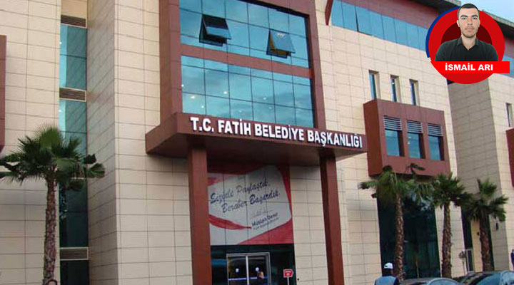 BirGun_Gazetesi's tweet photo. Öğrenciye yardım bütçeye yükmüş

Fatih Belediye Meclisi’nde CHP Grubu’nun “Üniversite öğrencilerine eğitim yardımı yapılsın” teklifi, Meclisi Başkan Vekili AKP’li Faruk Gökkuş tarafından "bütçeye yük olur" denilerek gündeme bile alınmadan reddedildi
https://t.co/t0iYcqkMPg https://t.co/VTd1c57VL0
