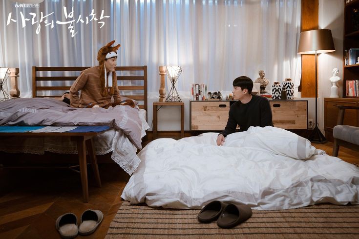 Coconut_Milk623's tweet photo. i just found this pic and why this is look like father and son interaction 😂😂 https://t.co/oLqDjcDJ9D