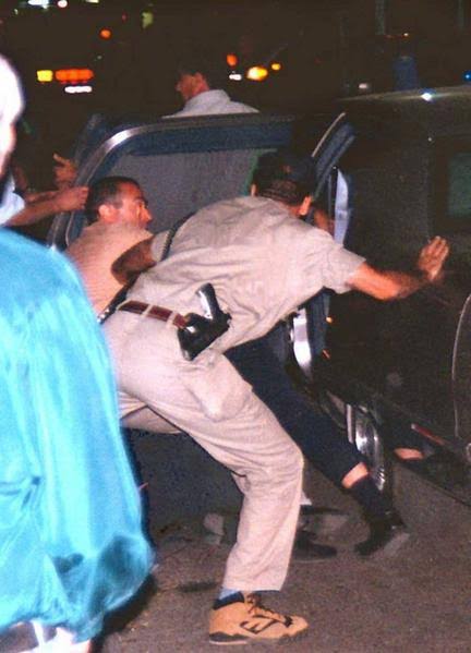 HamzaTa56539432's tweet photo. Today in history
04-November-1995

Israeli Prime Minister Yitzhak Rabin is fatally shot after attending a peace rally held in Tel Aviv’s Kings Square in Israel.
-Credit: This day in History- https://t.co/ul2hRAcDpJ