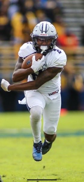 LHM84_'s tweet photo. Ready or not, here I come, you can’t hide…#2ski #MonmouthFB-WR💪🏾#AllDay!!!🔥🔥#NaewayRIP https://t.co/NMrGR6e0HA