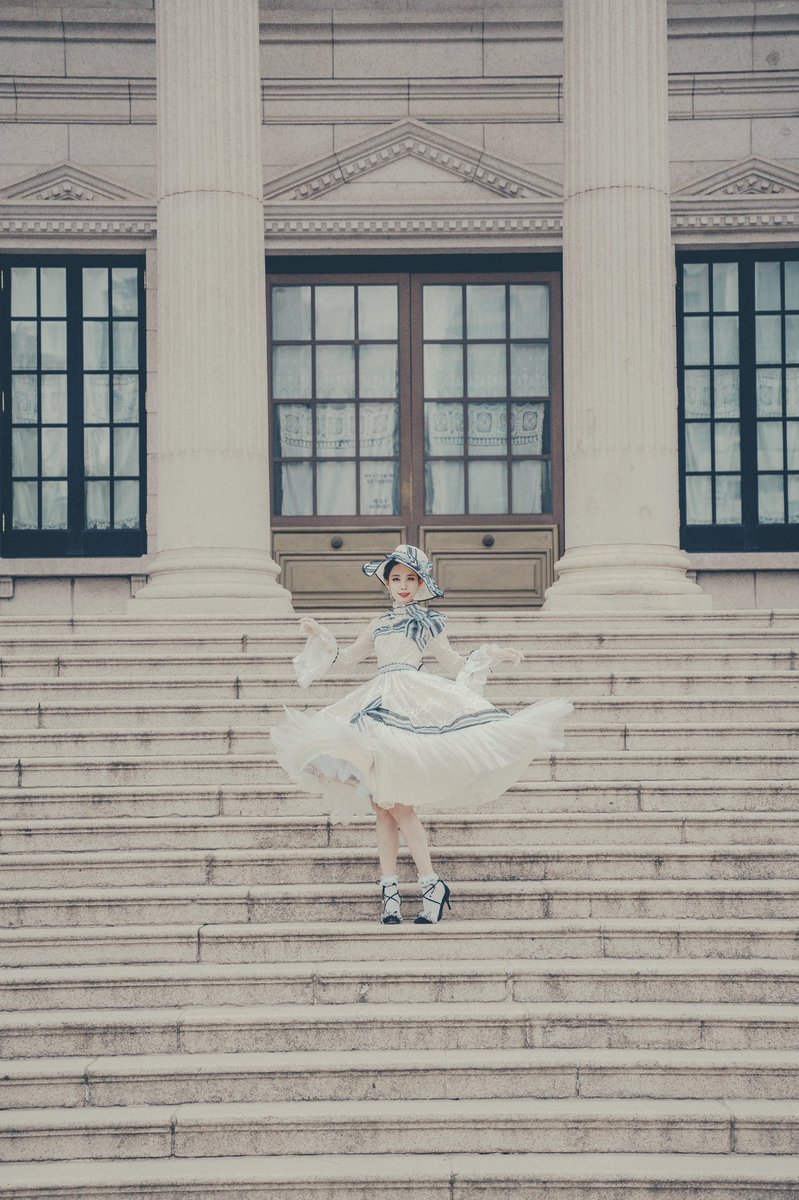 CherryPie_85's tweet photo. My Fair Lady🤍🖤
model. @enjyu_ming9
Photo. @CherryPie_85
Special Thanks to @chirasie
━━━━━━━━━━━━━
#ポートレート
#teamcherrypie🍒 https://t.co/b2ucTtp6V1